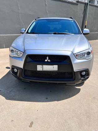 MITSUBISHI ASX 2.0 4X2 16V GASOLINA 4P AUTOMÁTICO MITSUBISHI ASX 2.0 4X2 16V GASOLINA 4P AUTOMÁTICO